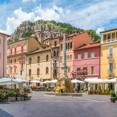 בית נופש In Near Center טאליאקוצו